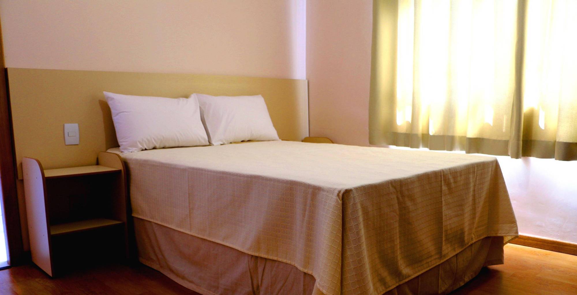 Vespasiano Hotel Telemaco Borba Exterior photo